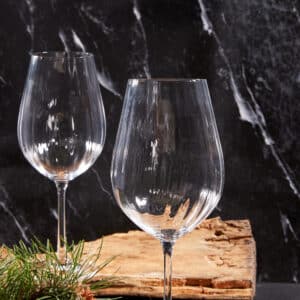 Premium winery glass by GlassLine, photographed by Sam Sasan under EXTENSO International Productions LTD