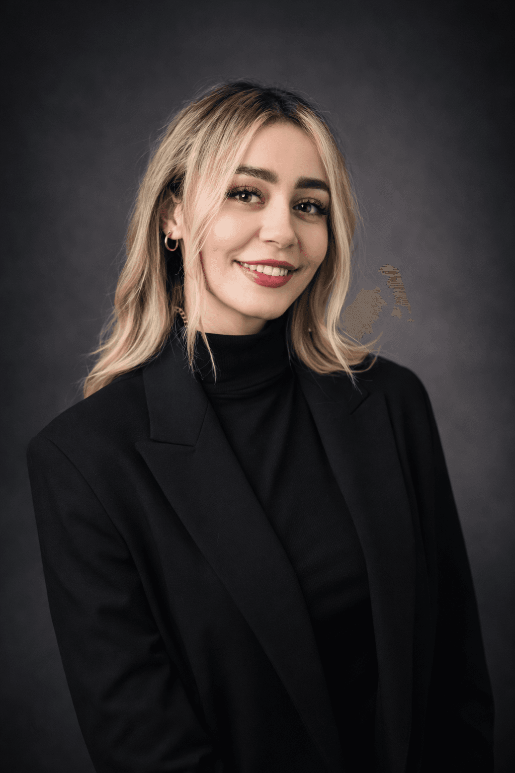 Avant-garde fashion photography set design