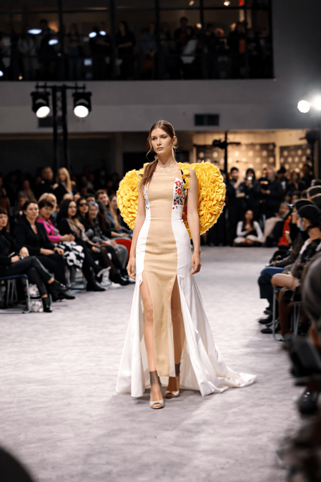 Model with structural heart-shaped wings