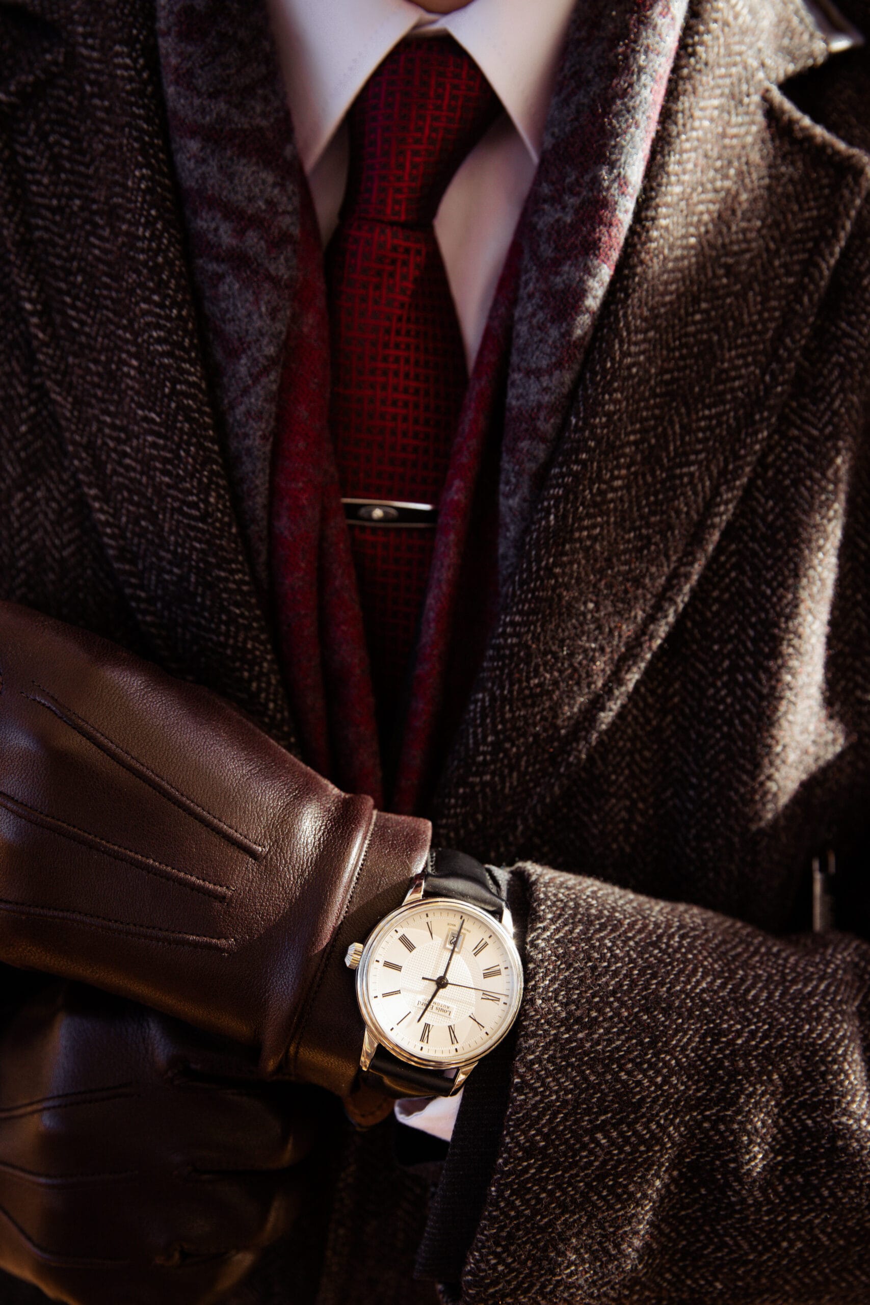 Luxury Men's Fashion Watch Commercial